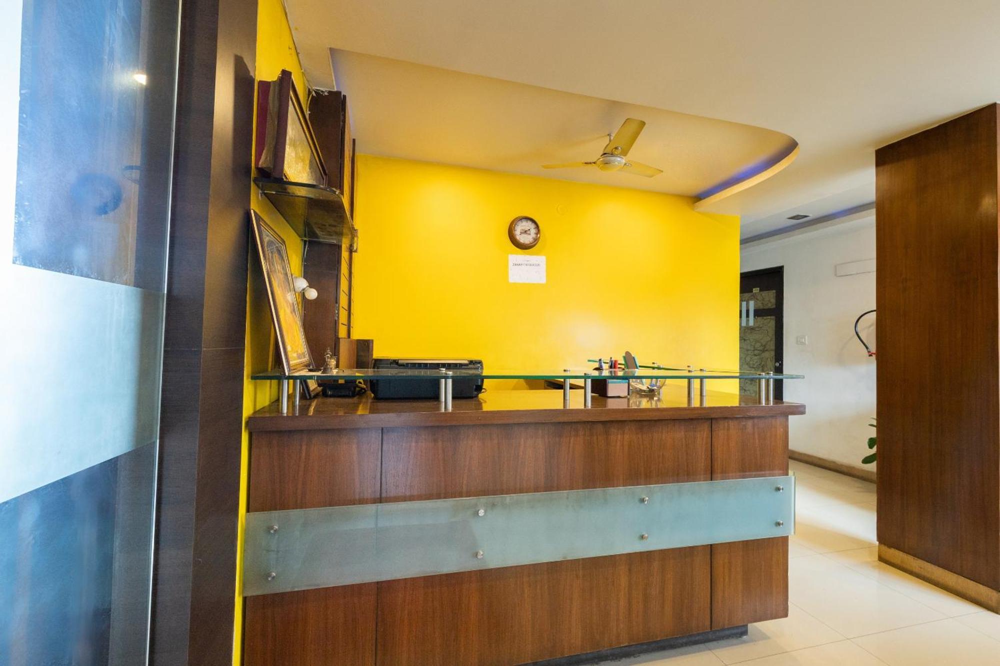 71863 The Red Velvet Opposite Novel Office Marathahalli Bridge. Bangalore Exterior photo