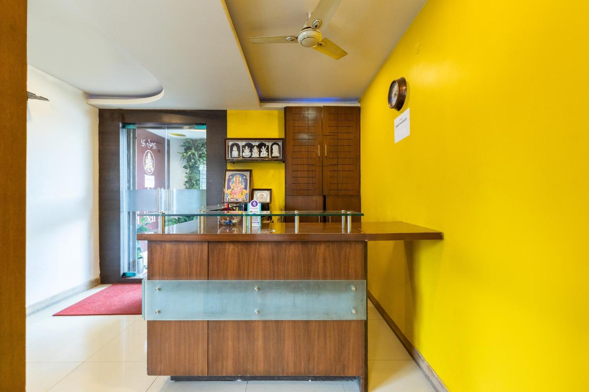 71863 The Red Velvet Opposite Novel Office Marathahalli Bridge. Bangalore Exterior photo